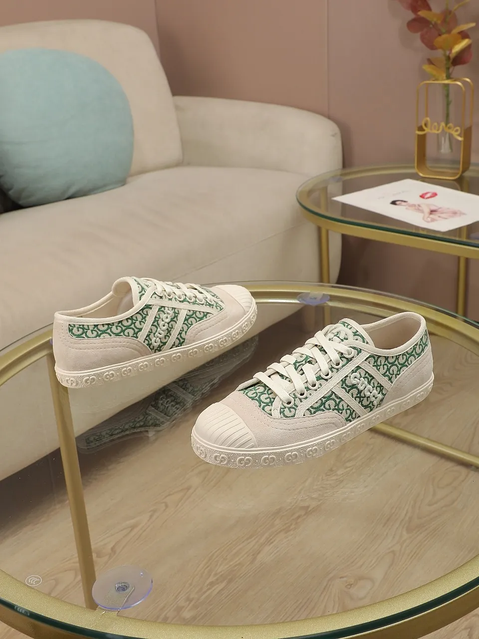 👟👟Ex-factory price 420👟👟 GUCCI~24 The latest double G embroidered low-cut lace-up fashion sneakers, originally developed, the fabric is exclusive double G fabric, the upper is perfectly matched with special craftsmanship, the lining is sheepskin, rubber outsole, size 35 to 40